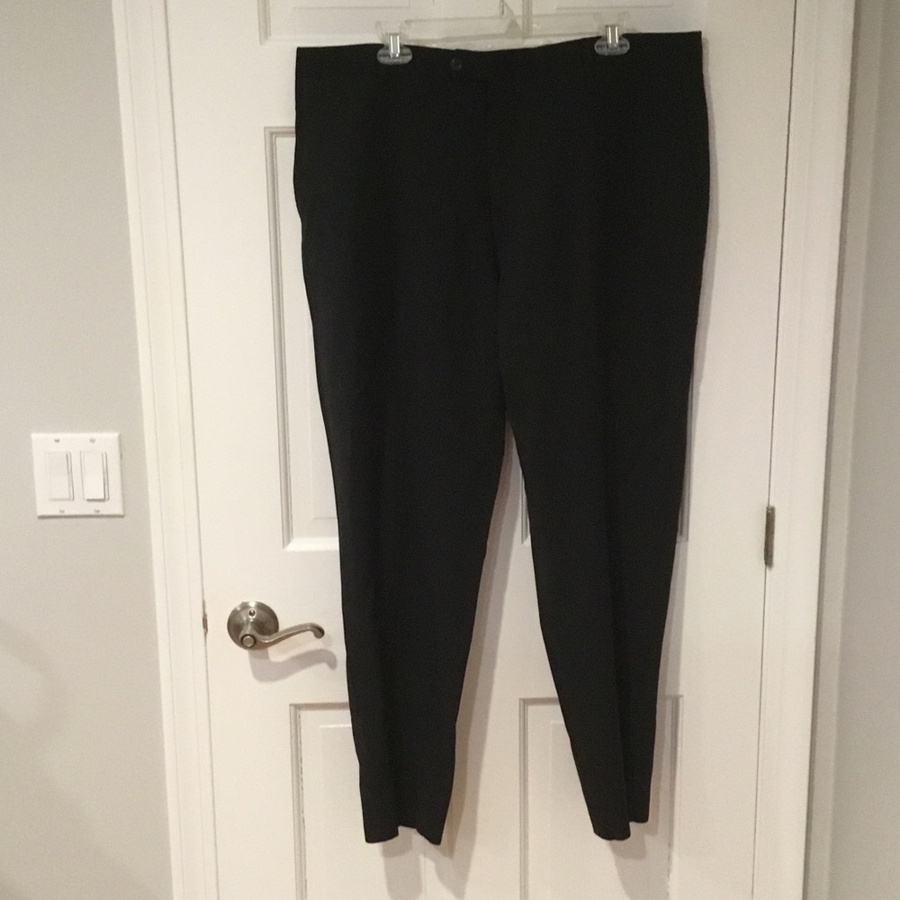 Jos. A. Bank Black Men's Dress Pants — Classic Tailored Trousers